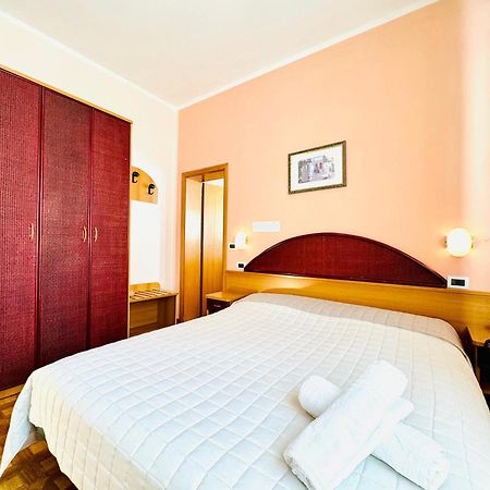 Hotel Villa Grazia Cesenatico Dış mekan fotoğraf